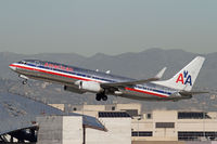 N962AN @ LAX - More of these and less MD's will help AA's cause! - by Duncan Kirk