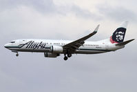 N506AS @ LAX - Alaska Airlines N506AS (FLT ASA251) from Los Cabos Int'l (MMSD/SJD) on short final to RWY 25L. - by Dean Heald