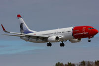 LN-NOV @ ENGM - Norwegian air (DY) are landing in Oslo-Gardermoen (OSL) LN-NOV (Evert Taube)...coming from Alicante (ALC) on a Spring afternoon:) - by Samuel Gombos
