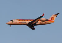 EC-IVH @ LOWW - Air Nostrum CRJ-200 - by Andreas Ranner