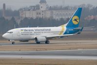 UR-GAW @ LOWW - Ukraine International 737-500 - by Andy Graf-VAP
