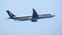 9V-STR @ SIN - Singapore Airlines - by tukun59@AbahAtok