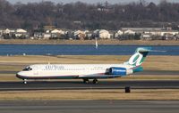 N920AT @ KDCA - Boeing 717-200