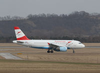 OE-LDB @ LOWW - Austrian Airlines Airbus A319 - by Thomas Ranner