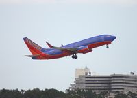 N427WN @ MCO - Southwest 737 - by Florida Metal
