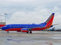 N221WN @ ATL - southwest airlines early morning arrival. - by dexter greene