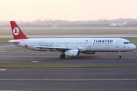 TC-JMK @ EDDL - Turkish Airlines, Airbus A321-232, CN: 3738, Aircraft Name: Üsküdar - by Air-Micha