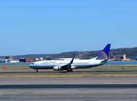 N37263 @ KDCA - DCA, VA - by Ronald Barker