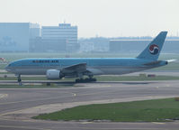 HL7766 @ AMS - Arrival on Schiphol Airport and taxi to the gate - by Willem Göebel