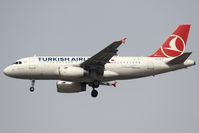 TC-JLT @ LOWW - Turkish Airlines A319 - by Andy Graf-VAP