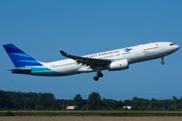 PK-GPL @ EHAM - Garuda Indonesia - by Thomas Posch - VAP