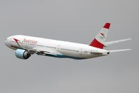 OE-LPD @ LOWW - Austrian Airlines 777-200 - by Andy Graf-VAP