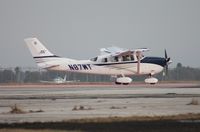 N87WT @ SEF - Cessna T206H