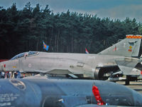 XV475 @ UNKN - Photograph by Edwin van Opstal with permission. Scanned from a color slide. - by red750