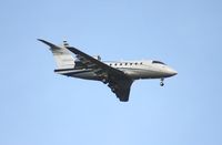 N503PC @ MCO - Challenger 601