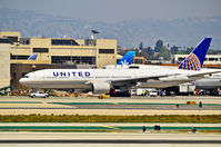 N788UA @ KLAX - N788UA United Airlines Boeing 777-222/ER (cn 26942/82)

Los Angeles International Airport (IATA: LAX, ICAO: KLAX, FAA LID: LAX)
TDelCoro
April 9, 2012 - by Tomás Del Coro