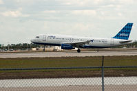 N529JB @ RSW - Jet Blue A320 - by Mauricio Morro