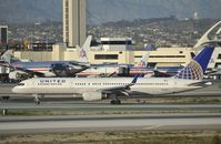 N19130 @ KLAX - Taxiing to gate at LAX - by Todd Royer