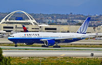 N784UA @ KLAX - N784UA United Airlines Boeing 777-222/ER / 2984 (cn 26951/69)

Los Angeles International Airport (IATA: LAX, ICAO: KLAX, FAA LID: LAX)
TDelCoro
April 12, 2012 - by Tomás Del Coro