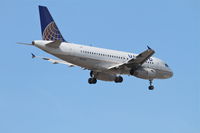 N851UA @ KORD - United Airlines A319-131, UAL498 arriving from Reagan National/KDCA, RWY 10 approach KORD. - by Mark Kalfas
