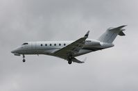 N414DH @ TPA - Challenger 300