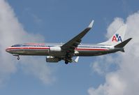 N945AN @ TPA - American 737-800 - by Florida Metal