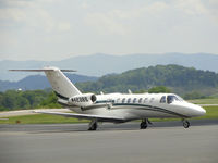N423BB @ KTRI - Parked at Tri-Cities Airport on May 1, 2012. - by Davo87
