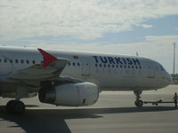 TC-JMH @ LOWW - Turkish Airlines Airbus A321 - by Thomas Ranner