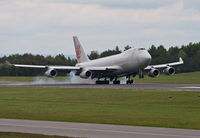 LX-PCV @ ELLX - touching down rwy 24 - by Florian Seibert