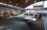 HB-SGP @ EDNY - Diamond DA-40 NG Diamond Star at the Aero 2012, Friedrichshafen