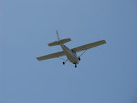 N2322Y @ SZP - 2005 Cessna 172S SKYHAWK SP, Lycoming IO-360-L2A 180 Hp, CS prop, takeoff climb Rwy 22 - by Doug Robertson