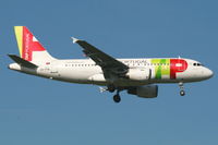 CS-TTA @ EBBR - Flight TP606 is descending to RWY 02 - by Daniel Vanderauwera