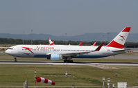 OE-LAY @ LOWW - Austrian Airlines Boeing 767 - by Thomas Ranner