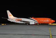 OO-TNP @ LOWW - TNT Boeing 737-400 - by Dietmar Schreiber - VAP