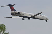 N910DN @ KORD - Delta Airlines Mcdonnell Douglas MD-90-30, DAL2107 arriving from KMSP, RWY 10 approach KORD. - by Mark Kalfas