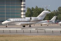 N770XJ @ LOWW - Cessna 750