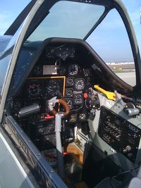 N44727 @ KCMA - Cockpit - by Nick Taylor