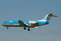 PH-WXA @ EBBR - Flight KL1723 is descending to RWY 25L - by Daniel Vanderauwera