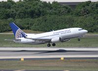 N19623 @ TPA - Continental 737-500 - by Florida Metal