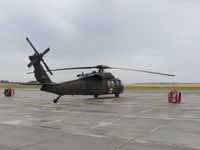 82-23695 @ SLN - Parked on the ramp - by Helicopterfriend