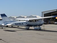 N419LK @ CCB - Parked at Foothill Sales & Service area - by Helicopterfriend