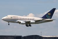 HZ-AIF @ LOWW - Saudi Arabian 747SP - by Andy Graf-VAP