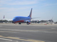 N432WN @ KSNA - Just landed 19R - by Nick Taylor