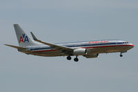 N819NN @ DFW - American Airlines landing at DFW Airport - by Zane Adams