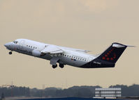OO-DWC @ EBBR - Take off from Brussel Airport - by Willem Göebel