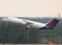 OO-DWJ @ EBBR - Take off from Brussel Airport - by Willem Göebel