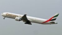 A6-EGA @ KUL - Emirates - by tukun59@AbahAtok