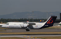 OO-DWA @ LOWW - Brussels Airlines Avro RJ100 - by Thomas Ranner