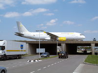 EC-KAX @ EHAM - AMS - by Ferenc Kolos