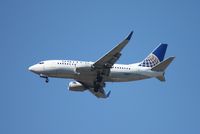 N16617 @ MCO - United 737-500 - by Florida Metal